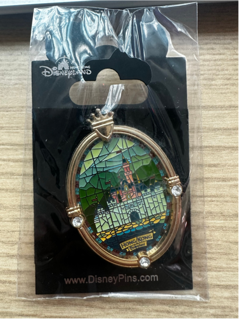 Disney Hong Kong Disneyland Castle Stained Glass Oval Pin HKDL Castle 2005